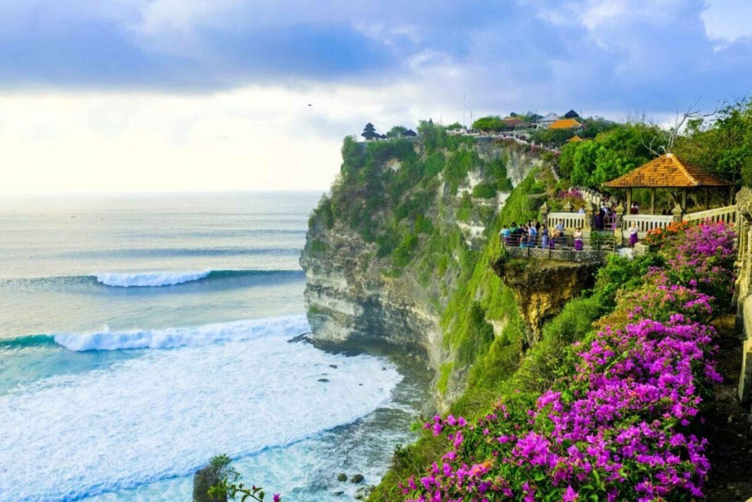 Uluwatu: Padang, Suluban & Uluwatu Temple Coastal Experience