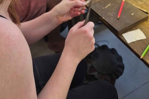 Uluwatu: corso di creazione di gioielli in argento con foto ricordo