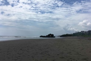 West Bali: Discover the Untouched by VW Cabrio Jeep