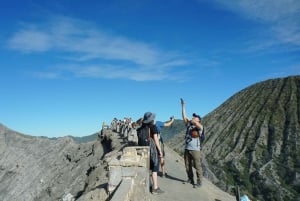 Yogyakarta: 3 päivää ja 2 yötä Yogyakartassa, Bromo ja Ijen, kyyti Ubudiin