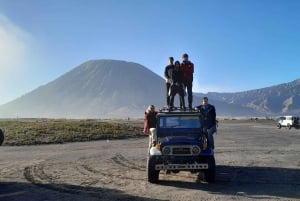 Yogyakarta: 4-Day Multilingual Guided Tour of Java