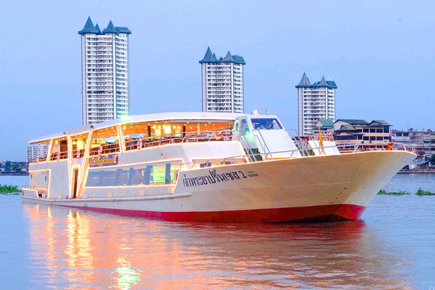 bangkok river dinner cruise on the chao phraya princess