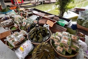 3 Hrs Private boat Tour Bangkok Floating Market by Flat Boat