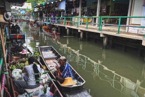 3 horas en barco privado Mercado Flotante de Bangkok en barco plano