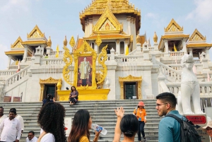 Bangkok: Geführte Tour durch Chinatown mit Besuch des Wat Chakrawat