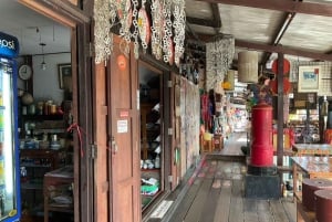 Hop-On/Hop-Off-Tour durch die Kanäle von Bangkok mit Besuch des Künstlerhauses