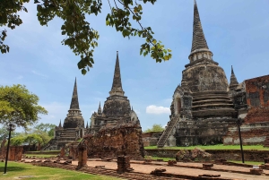 Ayutthayan päiväretki: muinaisen kauppareitin temppelit ja jokiristeily