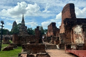 Ayutthaya Full-Day Tour with Bang Pa In (Summer Palace)