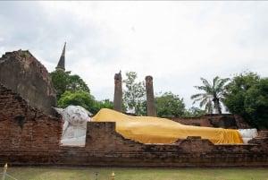 Ayutthaya Must-Visit: Summer Palace, Temples Full Day Tour