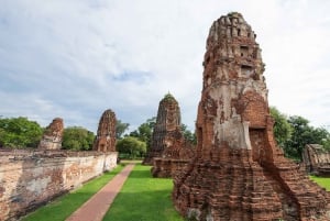 Ayutthaya One Day: Famous Temples & Bang Pa-In Palace Tour