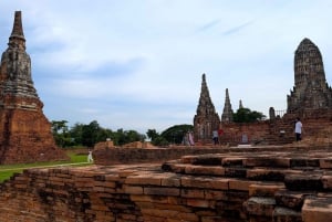 Ayutthaya: Private Boat Tour with Optional Temple Visits