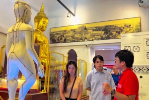 Bangkok: päivän kohokohdat yksityisellä ajoneuvolla ja oppaalla