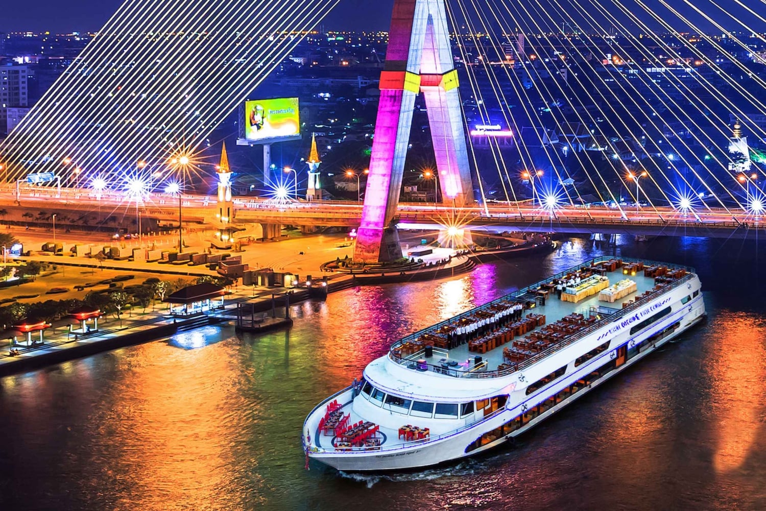 Bangkok : Dîner et spectacles de 2 heures sur la croisière fluviale White Orchid