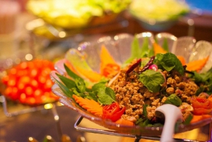 Bangkok : Dîner et spectacles de 2 heures sur la croisière fluviale White Orchid