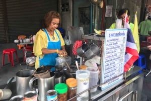 Бангкок: 2-часовая дегустация уличной еды CHOB Street Food Lunch Tasting