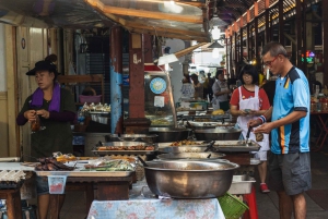 Bangkok: Old Siam Food Tour with 15+ Tastings
