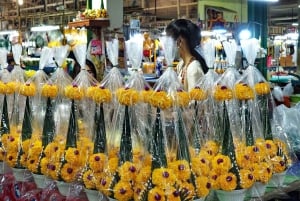 Bangkok:4Hour Flower Market and Little India Tour Mini Group