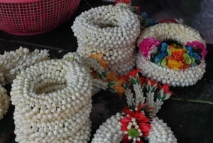 Bangkok:4Hour Flower Market and Little India Tour Mini Group