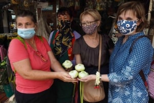 Bangkok:4Hour Flower Market and Little India Tour Mini Group