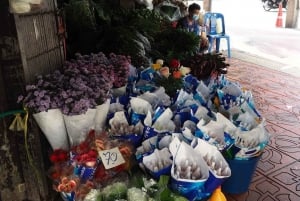 Bangkok:4Hour Flower Market and Little India Tour Mini Group