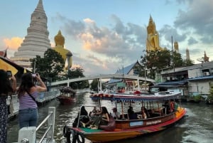 Bangkokissa: Bangkokin ikonisten maamerkkien kautta.