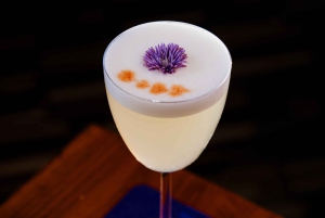 Bangkok: Above Eleven Rooftop mad- og drikkepakker