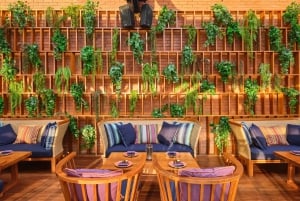 Bangkok: Pacotes de comida e bebida no terraço Above Eleven