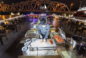 Bangkok: Alangka Chao Phraya River Dinner Cruise