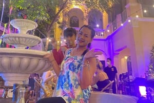 Bangkok: Amphawan kelluvat markkinat, junamarkkinat ja tulikärpästen venekierros