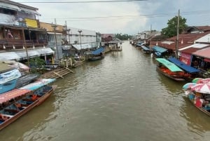 Bangkok: Amphawan kelluvat markkinat, junamarkkinat ja tulikärpästen venekierros