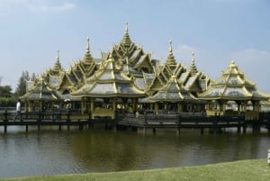 Bangkok: Forntida staden Muang Boran och Erawan Museum Tour