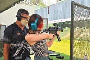 Aventura no Campo de Tiro do Exército de Banguecoque e Tour ao Torrefador de Café