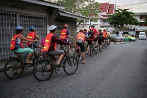 Bangkok at Sunset 5-Hour Bike Tour
