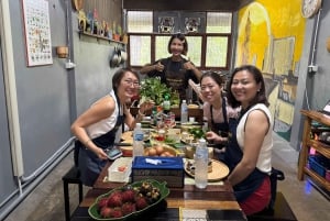 Bangkok: Autentisk thailändsk matlagningskurs – mysig och praktisk
