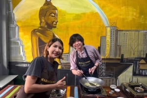 Bangkok: Autentisk thailändsk matlagningskurs – mysig och praktisk