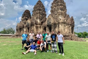 Bangkok: Ayutthaya & Local Market Tour In Spanish or English