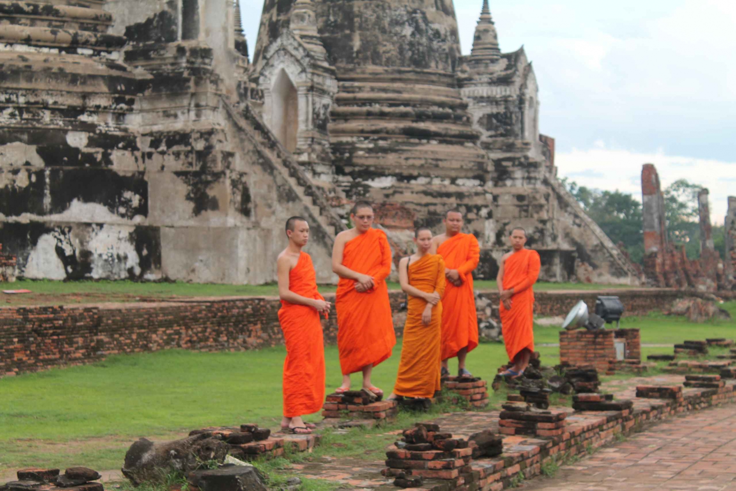 Bangkok: Ayutthaya tour with Portuguese speaking guide