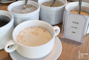 Banguecoque: pequeno-almoço buffet no Baiyoke Sky, na varanda do 81.º andar