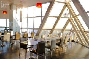 Banguecoque: pequeno-almoço buffet no Baiyoke Sky, na varanda do 81.º andar