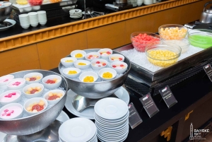 Bangkok: Baiyoke sky middagsbuffé i 79. etasje Stella Palace