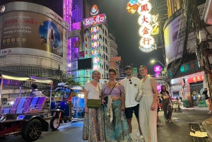 Bangkok La mágica aventura nocturna en Tuk Tuk de Bangkok