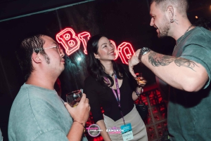 Imprezowa wycieczka po klubach Bangkoku: odkrywaj, łącz się i baw się na całym świecie