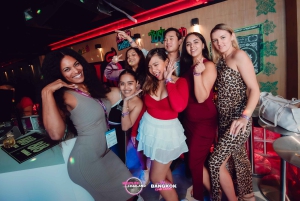 Imprezowa wycieczka po klubach Bangkoku: odkrywaj, łącz się i baw się na całym świecie