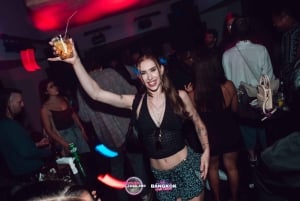 Imprezowa wycieczka po klubach Bangkoku: odkrywaj, łącz się i baw się na całym świecie