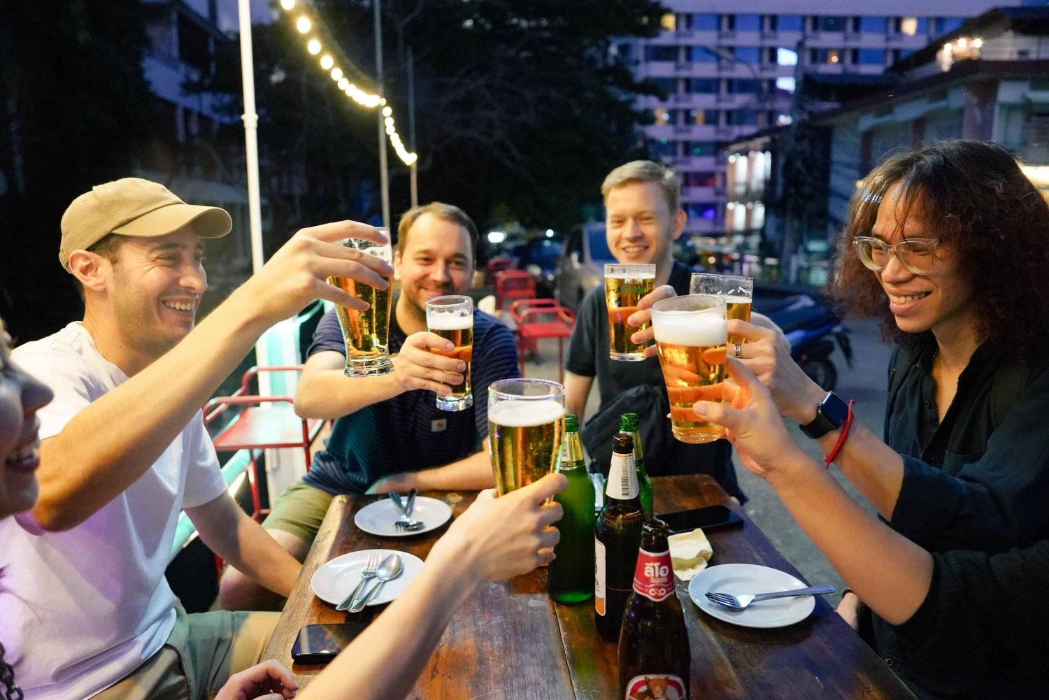 Bangkok Bar Hopping Tour in Siam