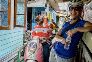 Bangkok: Paseo matinal en bicicleta por los barrios históricos
