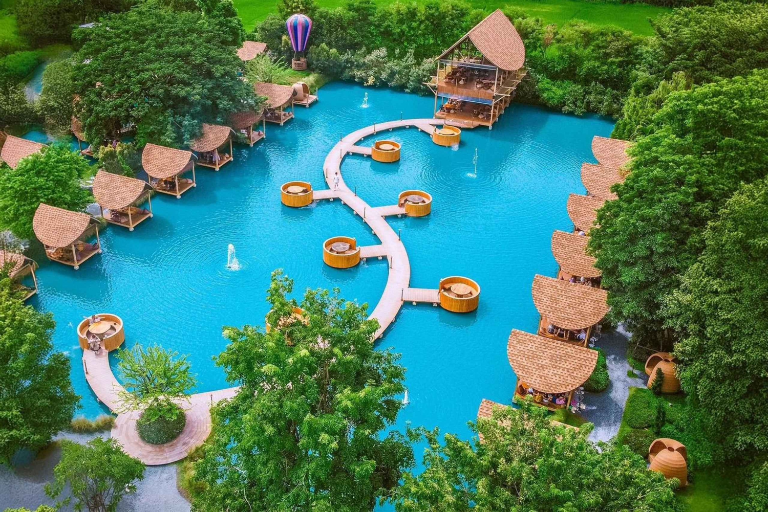 Banguecoque: Pacotes de comida do Bubble in the Forest Cafe