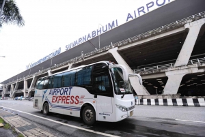 Bangkok: trasferimento in autobus da/per l'aeroporto di Suvarnabhumi
