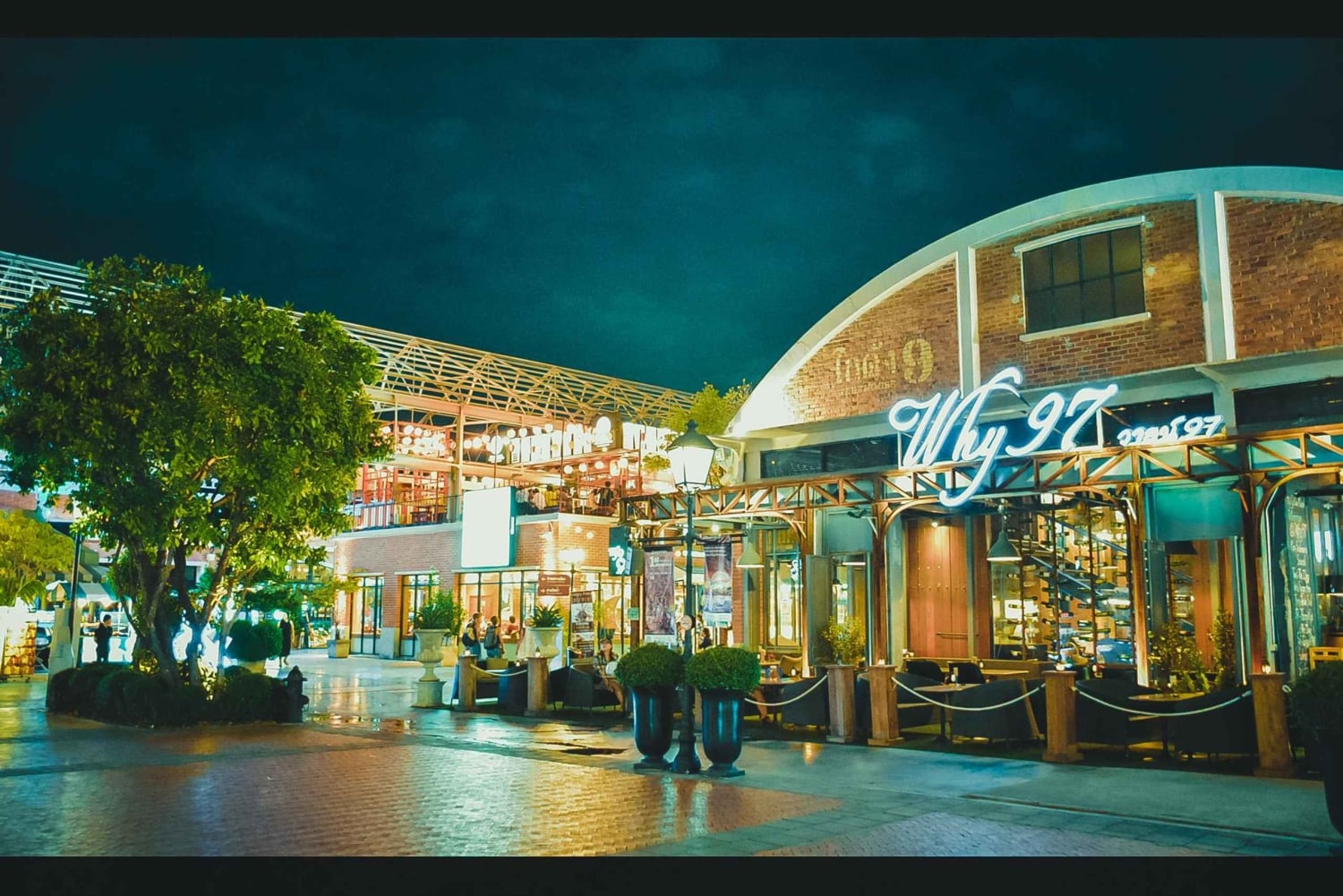 Bangkok: Spettacolo di Cabaret Calypso con trasferimento in hotel