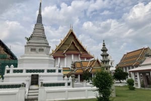 Bangkok: wycieczka po wiosce nad kanałem łodzią EV i lunch